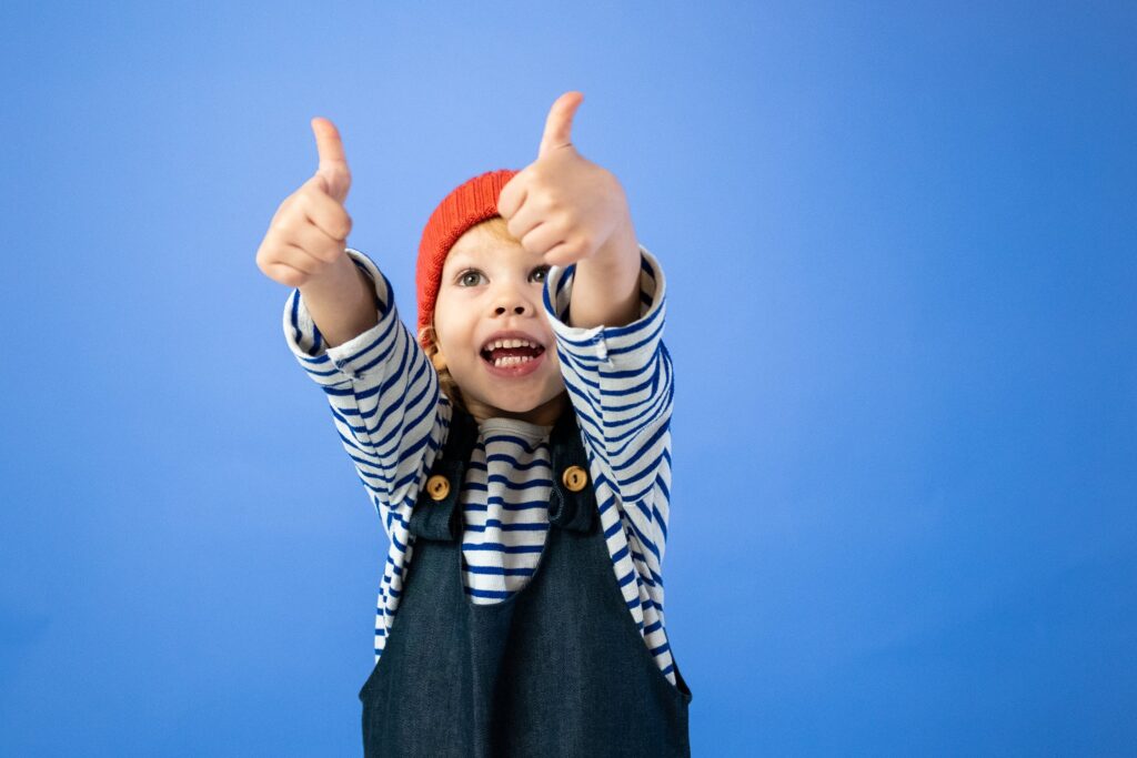 Thumbs up from a photo by Pexels