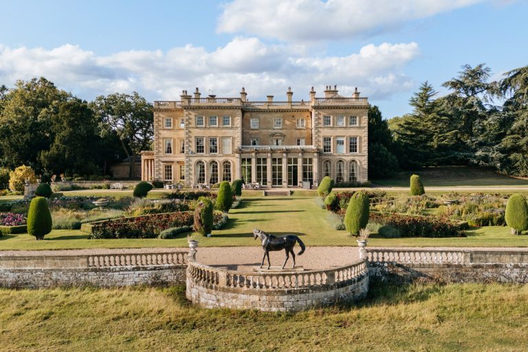 Aerial photograph of Prestwold Hall in Loughborough